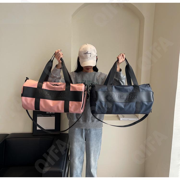 Женская Дорожная сумка CC2123_NJ2006-1