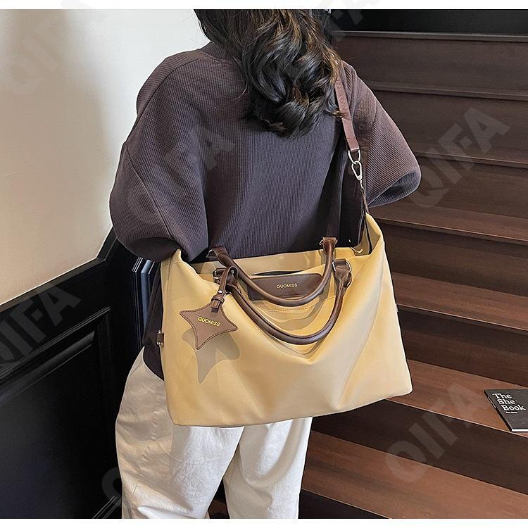 Женская Дорожная сумка CC5456_A14-1