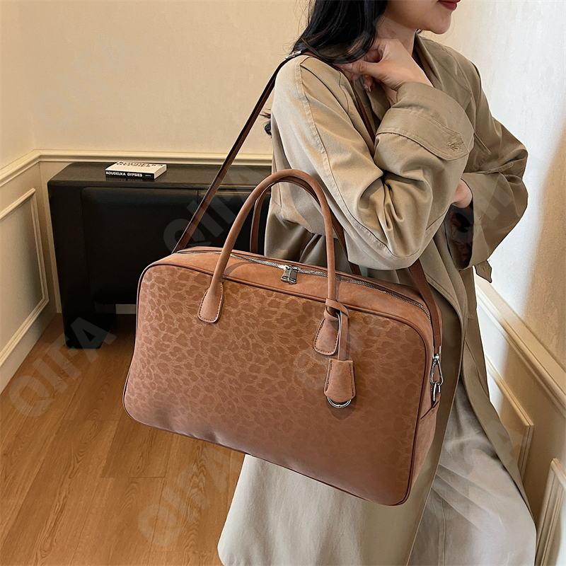 Женская Дорожная сумка CC096_8319-1