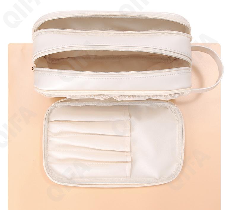 Женская Косметичка CC2621_HRS028-4