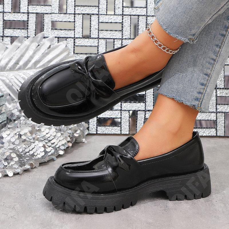 Женские Лоферы