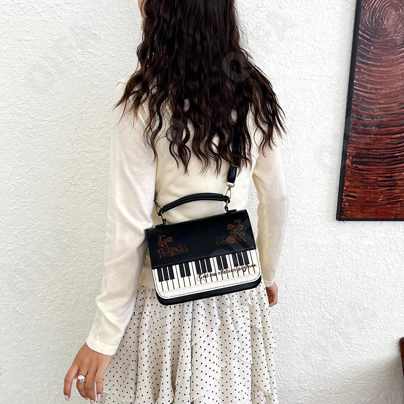 Женский Рюкзак CC1787_MM3130-1 Женский Рюкзак CC1787_MM3130-1