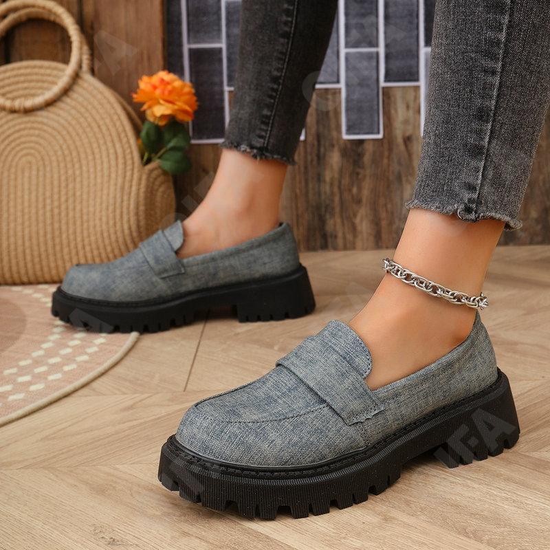 Женские Лоферы