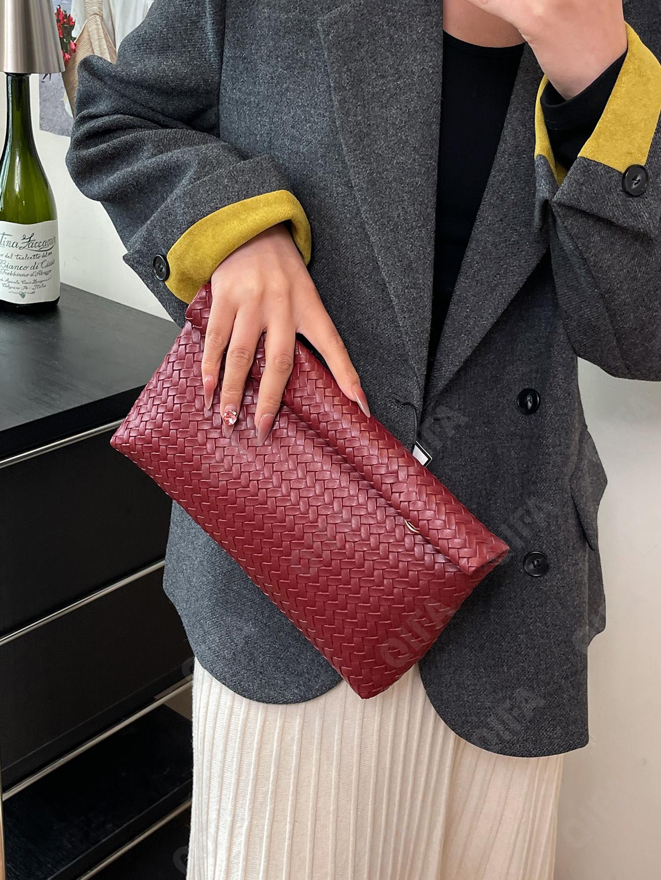 Женский Клатч CC423_11793-1 Женский Клатч CC423_11793-1