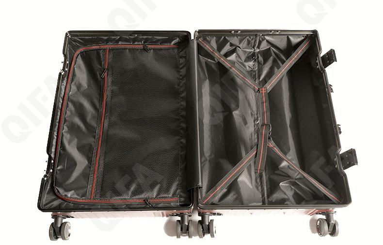 Женский Чемодан CC1452_0515_230_2721_13