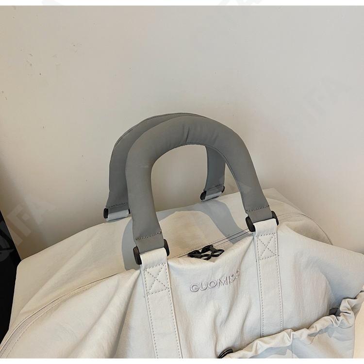 Женская Дорожная сумка CC5456_5215-1