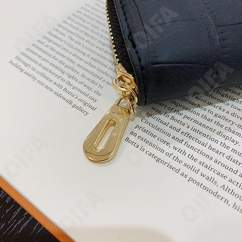 Женская Кредитница CC036_3020-1