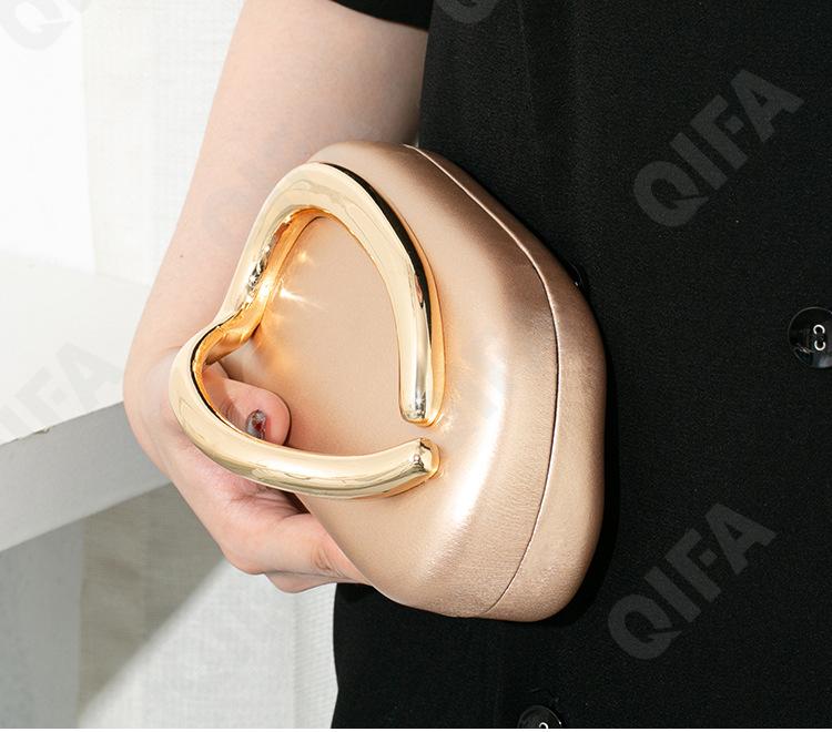 Женский Клатч CC2948_M1101-4 Женский Клатч CC2948_M1101-4