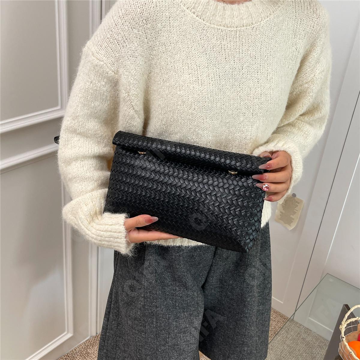 Женский Клатч CC423_11845-1