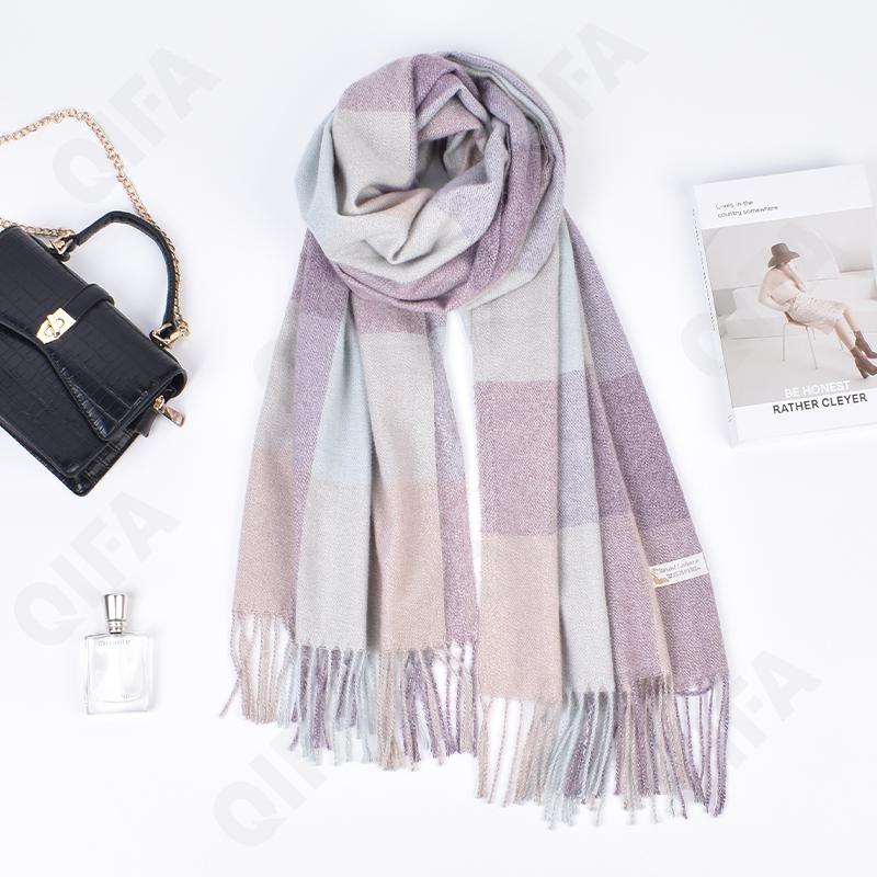 Женский Палантин CC4230_FYR015-1 Женский Палантин CC4230_FYR015-1