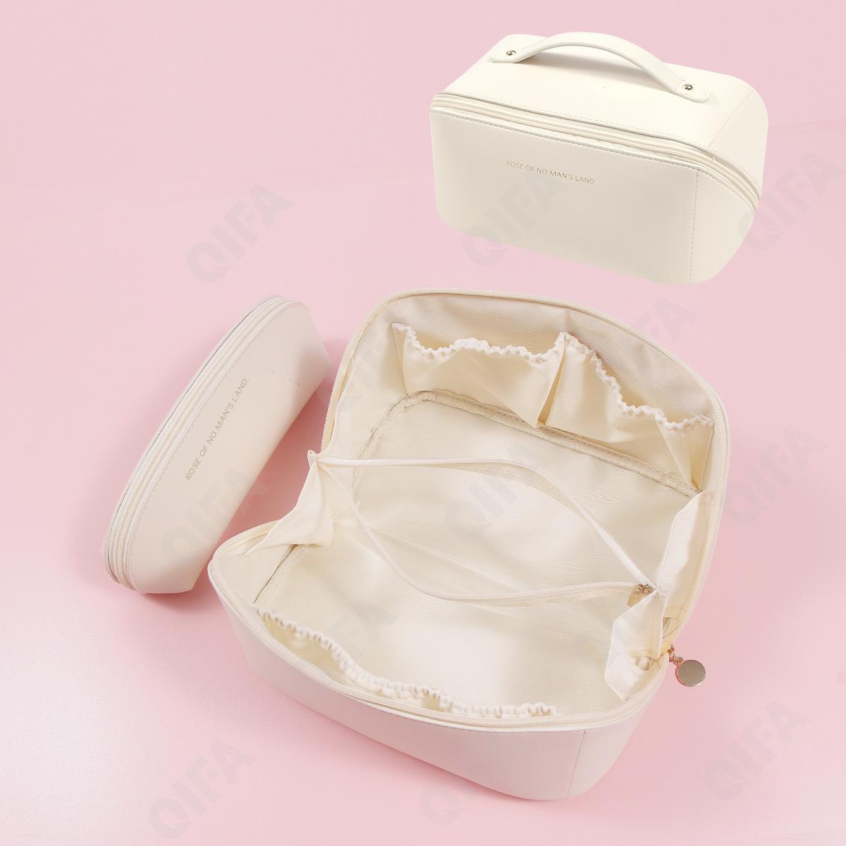 Женская Косметичка CC2621_HRS037-1