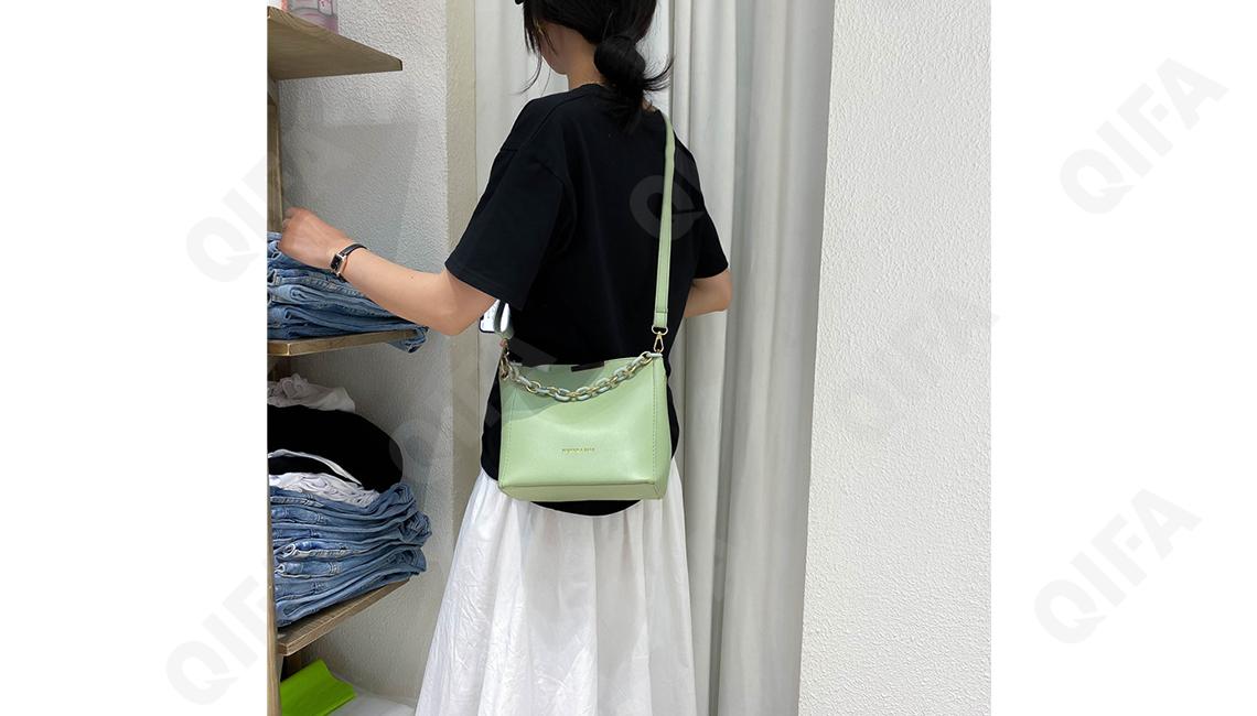 Женская Сумка CC423_2225-4