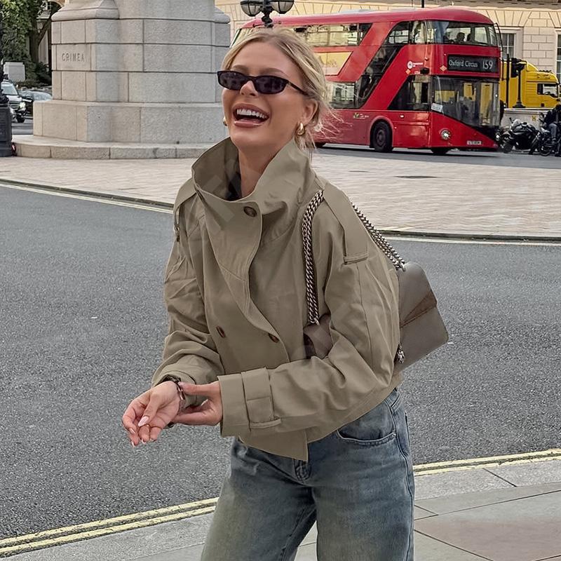 Женская Ветровка