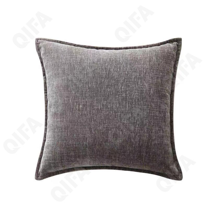 Декоративная подушка