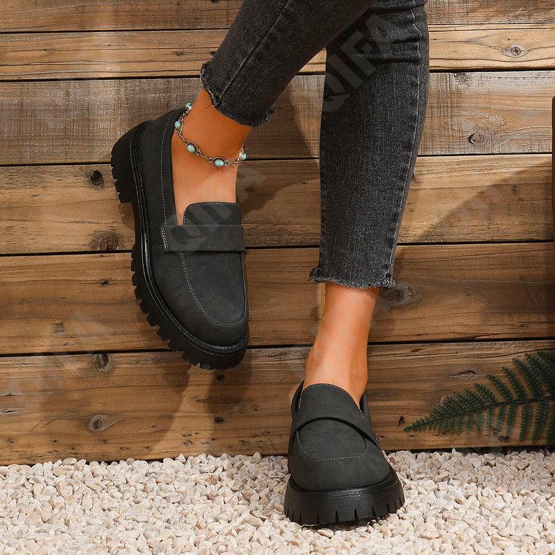 Женские Лоферы