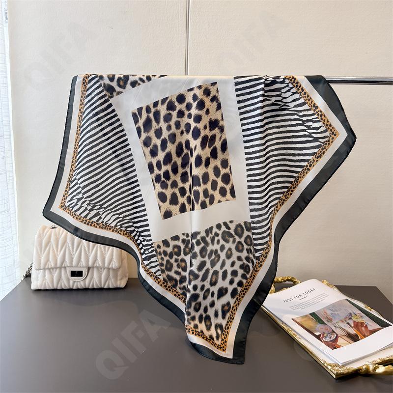 Женский Платок CC4193_FG112-1 Женский Платок CC4193_FG112-1