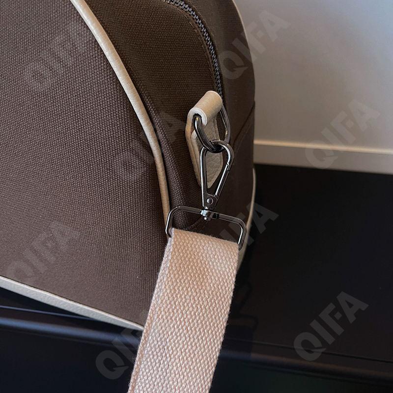 Женская Дорожная сумка CC096_8368-1