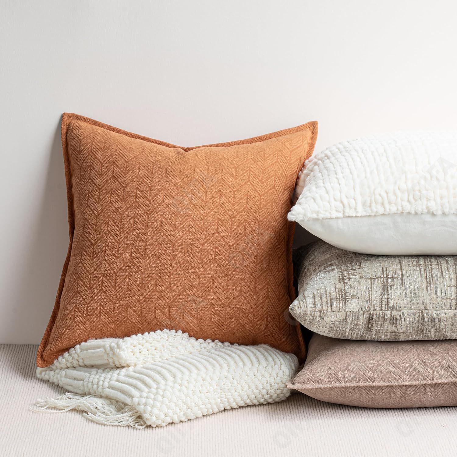 Декоративная подушка CC4561_BZ005-6