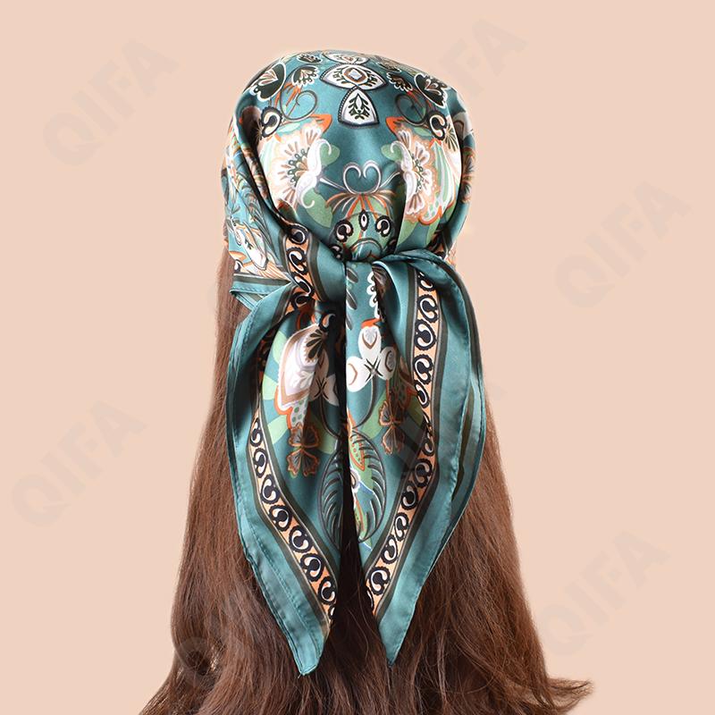 Женский Платок CC4230_DM70520-1 Женский Платок CC4230_DM70520-1