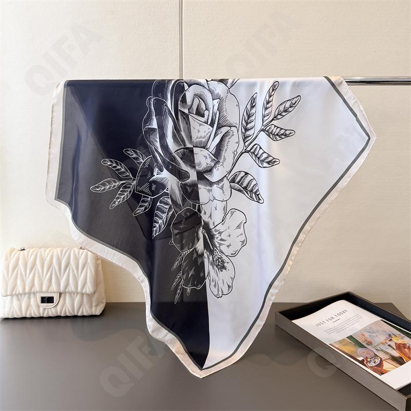 Женский Платок CC4193_FG113-1 Женский Платок CC4193_FG113-1