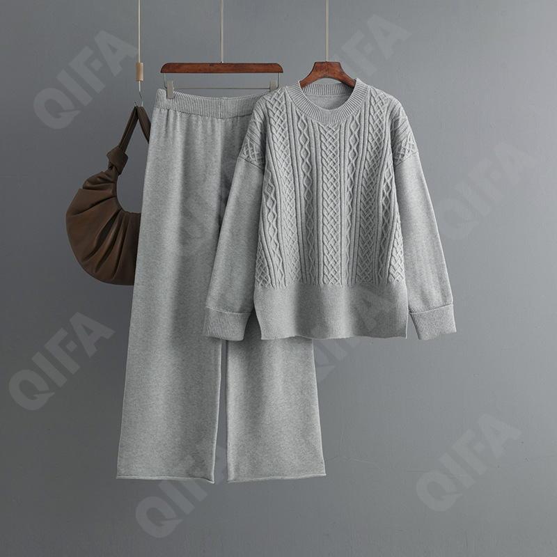 Женский Костюм с брюками