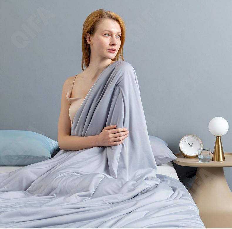 Одеяло с наполнителем CC4653_MN01-10