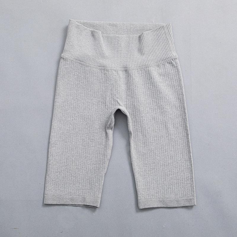 Женские Шорты