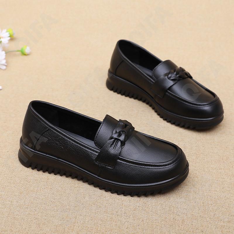 Женские Лоферы