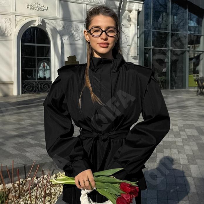 Женская Ветровка