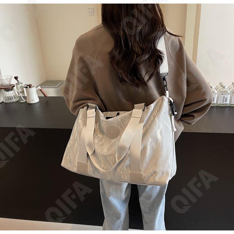 Женская Дорожная сумка CC5456_A32-1