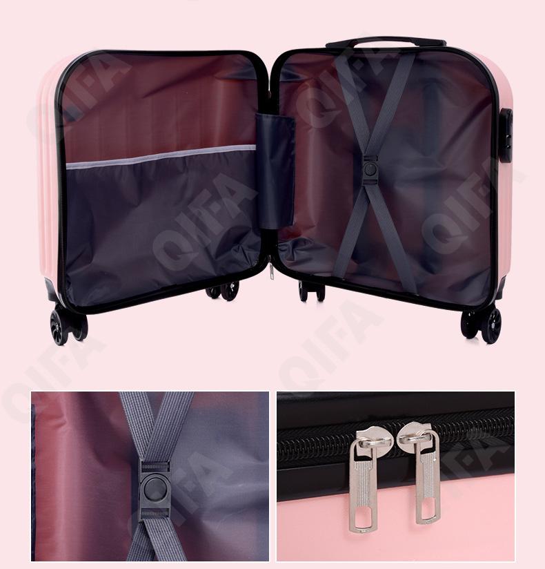 Детский Чемодан CC1748_12-1