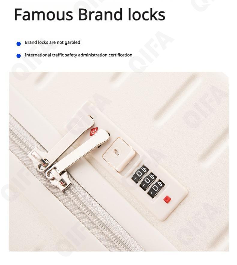 Женский Чемодан CC4530_QF-625-4 Женский Чемодан CC4530_QF-625-4