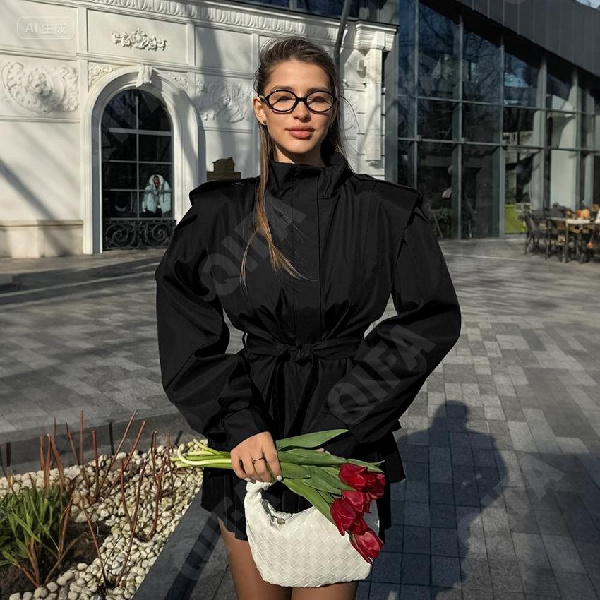 Женская Ветровка CC5468_WT9415_946_1778_35 Женская Ветровка CC5468_WT9415_946_1778_35