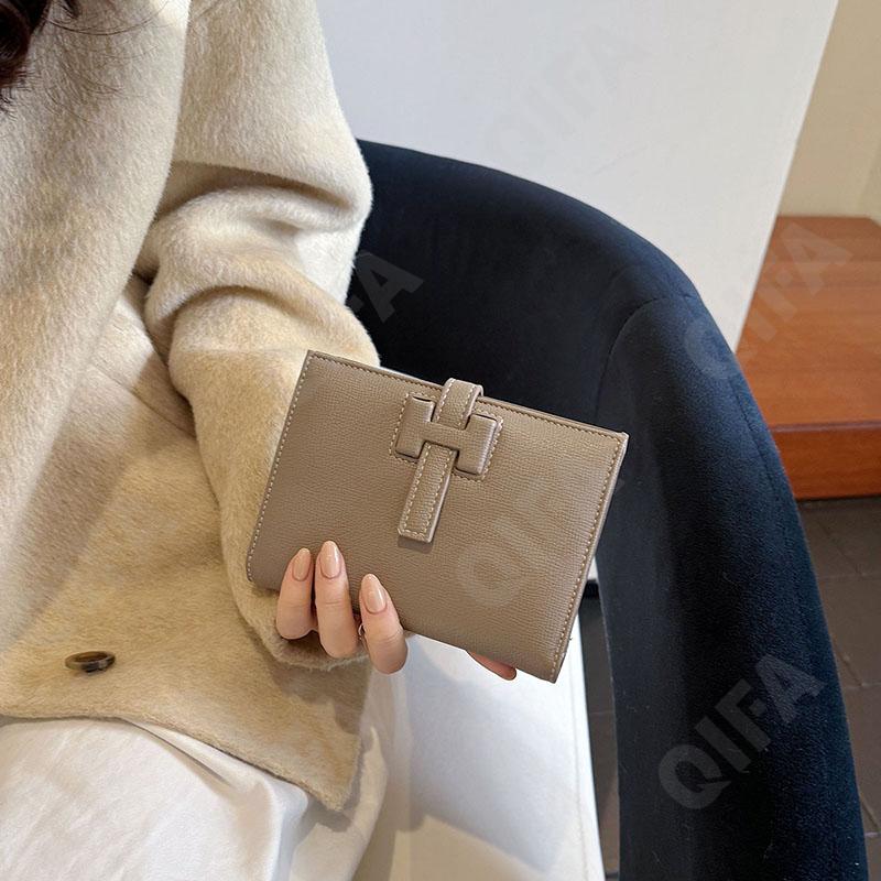 Женская Обложка на документы CC036_2244-1