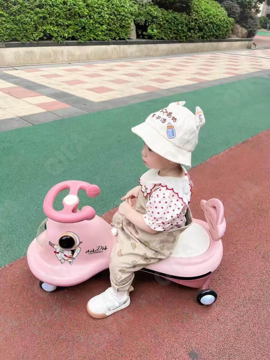 Детский Толокар CC3027_801-4 Детский Толокар CC3027_801-4