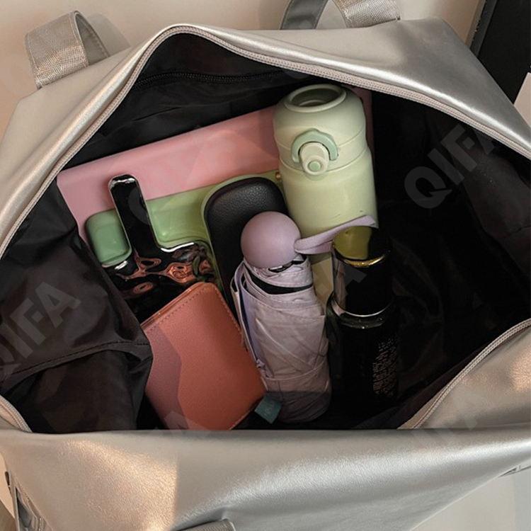 Женская Дорожная сумка CC5456_A53-1 Женская Дорожная сумка CC5456_A53-1