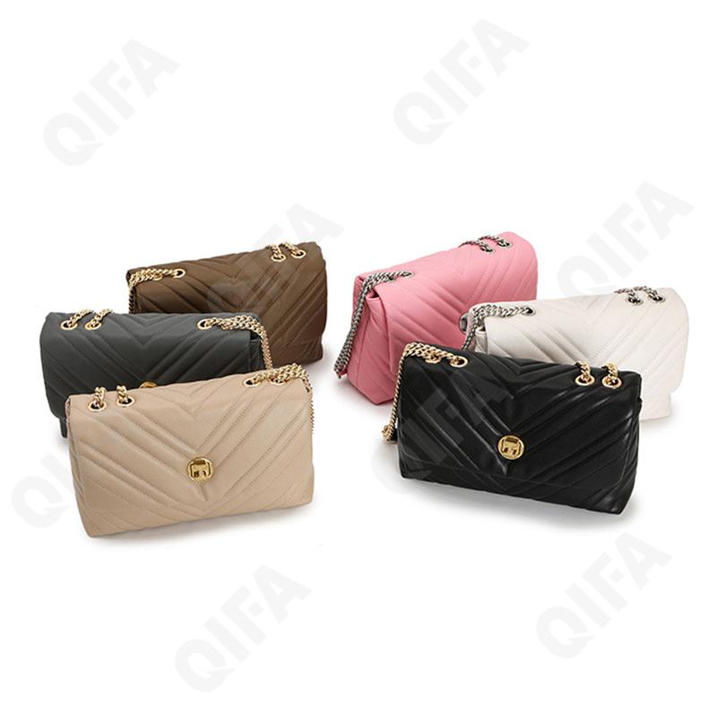 Женская Сумка CC3372_JA2420B-1