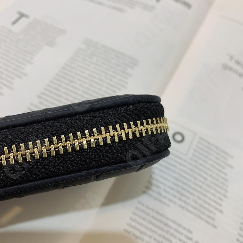 Женская Кредитница CC036_3020-1