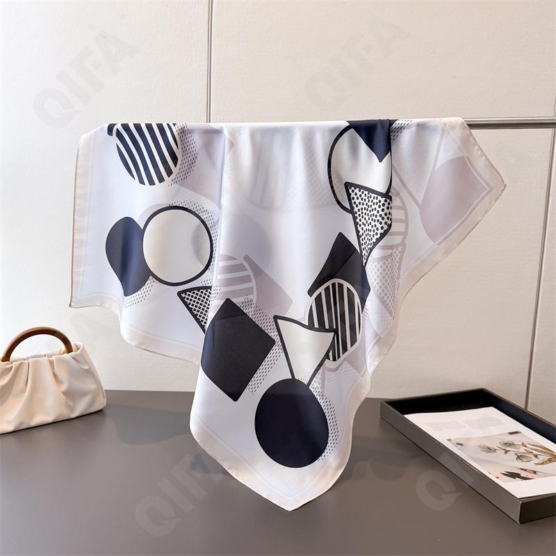 Женский Платок CC4193_FG128-1 Женский Платок CC4193_FG128-1