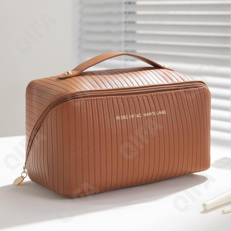 Женская Косметичка CC482_C12D-5