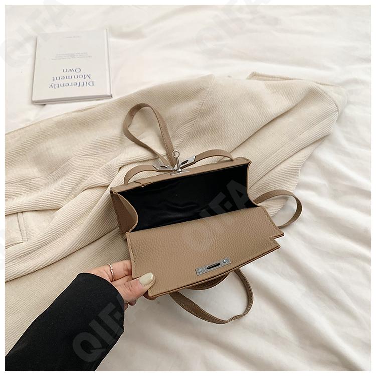 Женская Сумка CC423_10211-4