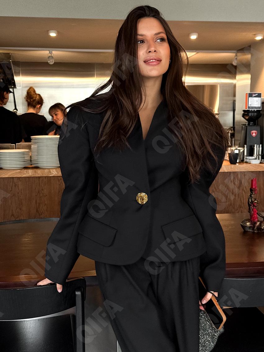 Женский Костюм с брюками CC5468_2TZ9477_252_1778_47 Женский Костюм с брюками CC5468_2TZ9477_252_1778_47