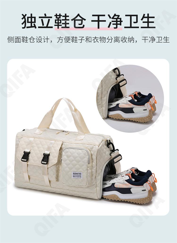 Женская Дорожная сумка CC423_11105-1