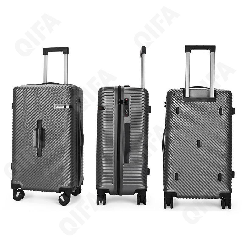 Женский Чемодан CC3219_YUND-1