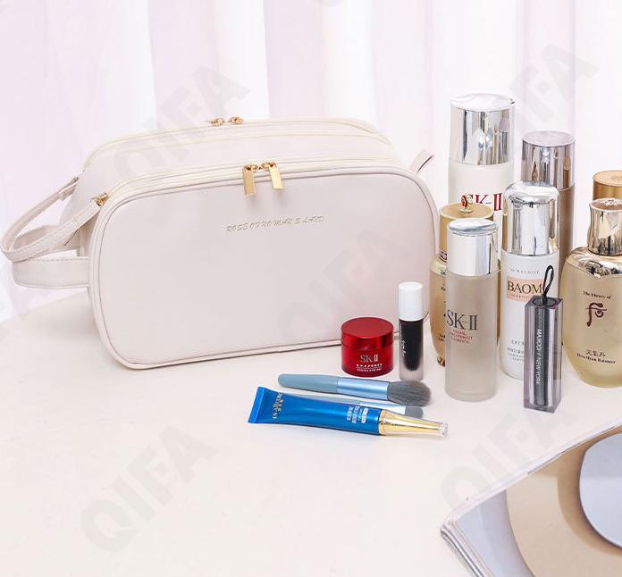 Женская Косметичка CC2565_401-1