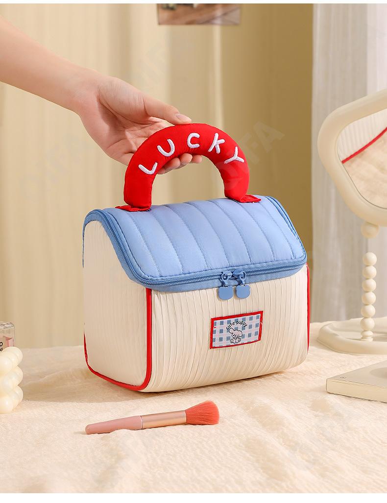 Женская Косметичка CC4380_LG0047-1 Женская Косметичка CC4380_LG0047-1