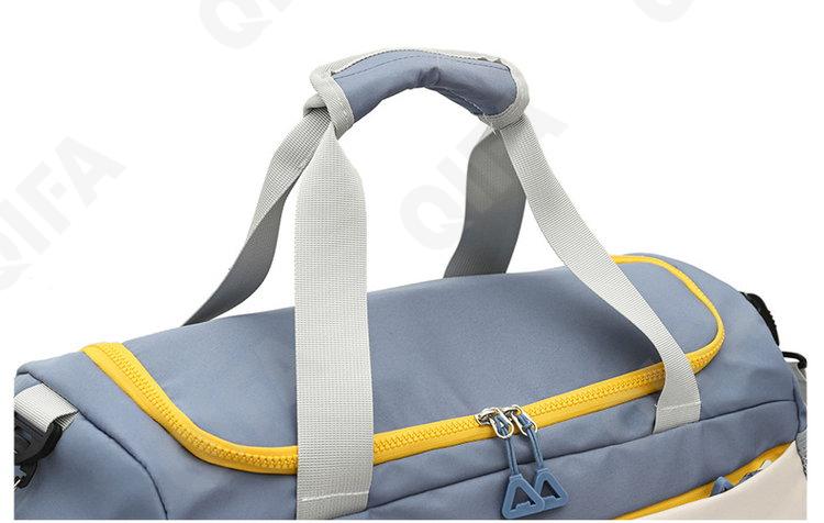 Женская Дорожная сумка CC4678_MCYZ_M138-5