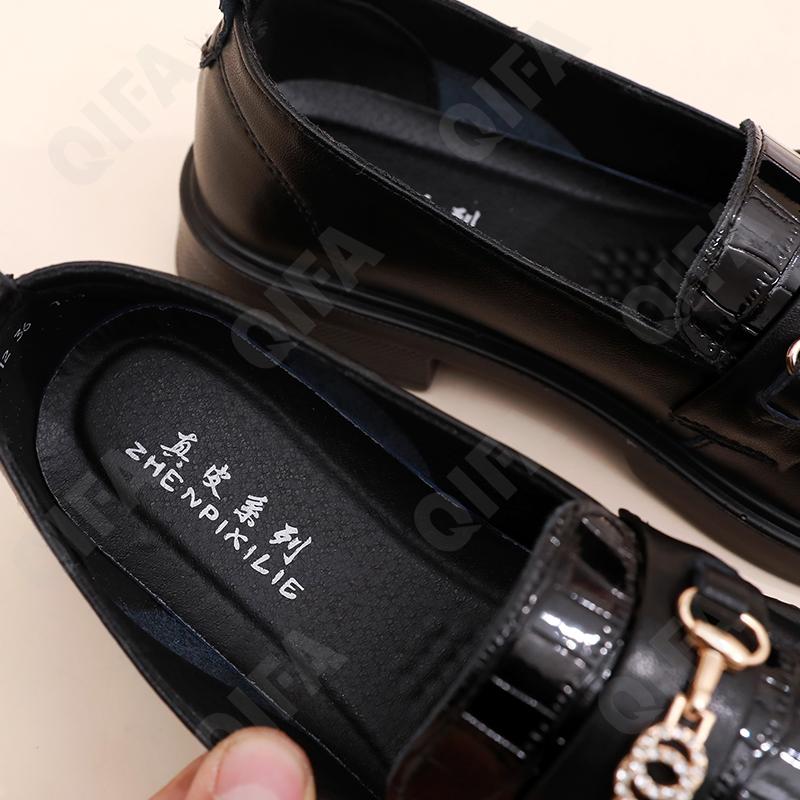 Женские Лоферы