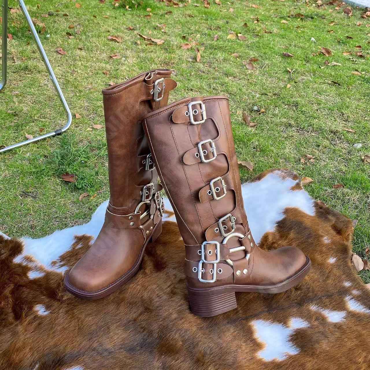 Женские Сапоги