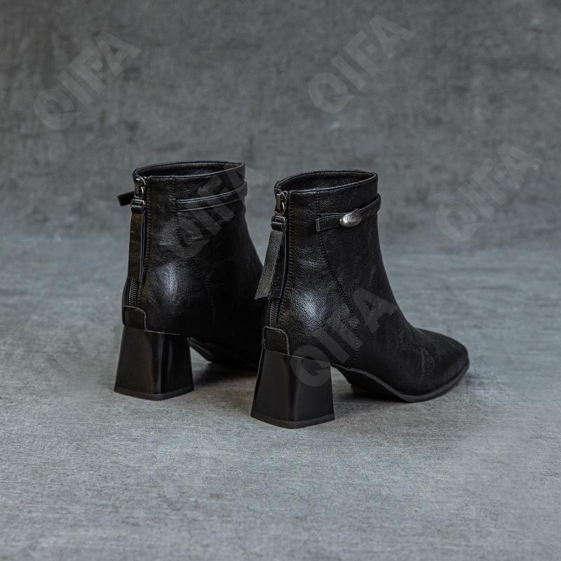 Женские Ботинки